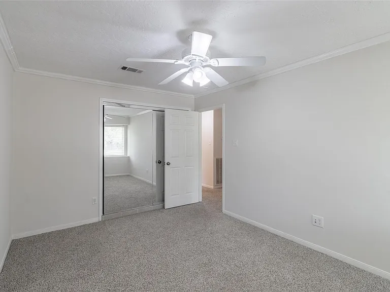 2643 Hodges Bend Cir — Photo 22