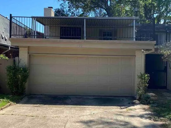 518 & 520 Woodland Hills Pl, Jackson, MS 39216