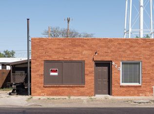425 S Main St, Stinnett, TX 79083