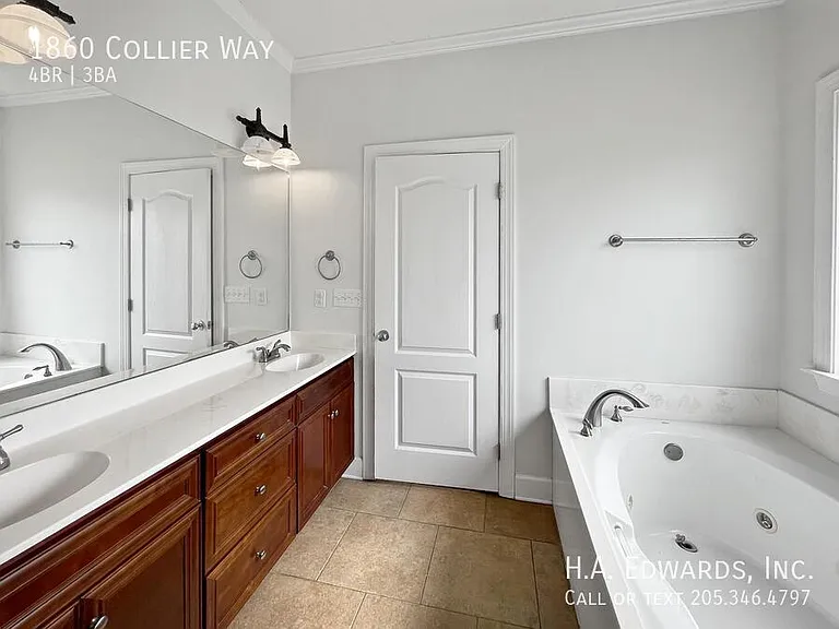 1860 Collier Way — Photo 16