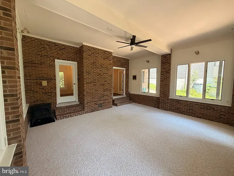 1214 Eastover Pkwy — Photo 35