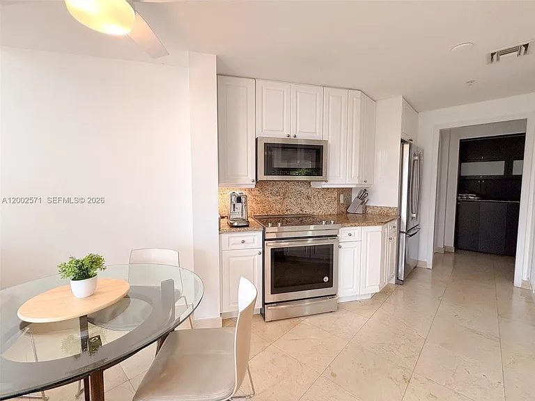 848 Brickell Key Dr #905 — Photo 16