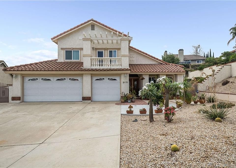 1st image of 2171 Woodhollow Ln