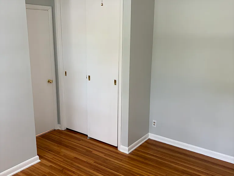 5929 Cullen Dr — Photo 21