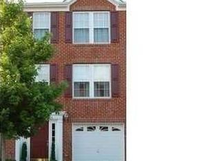 29 Abby Rd, Farmingdale, NJ 07727