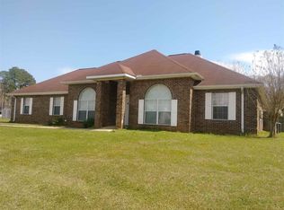 96 Whippoorwill Dr, Warner Robins, GA 31088