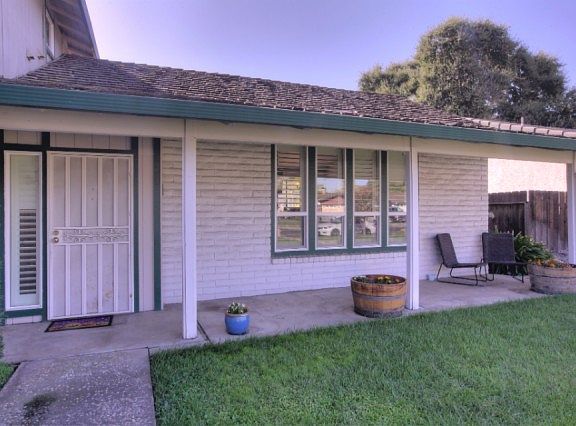 4th image of 939 Graywood Cir