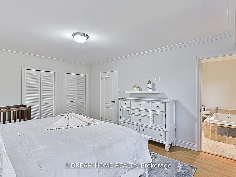 31 Shawfield Cres — Photo 23