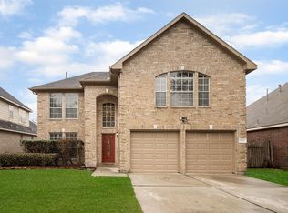 8203 Cross Country Dr, Humble, TX 77346