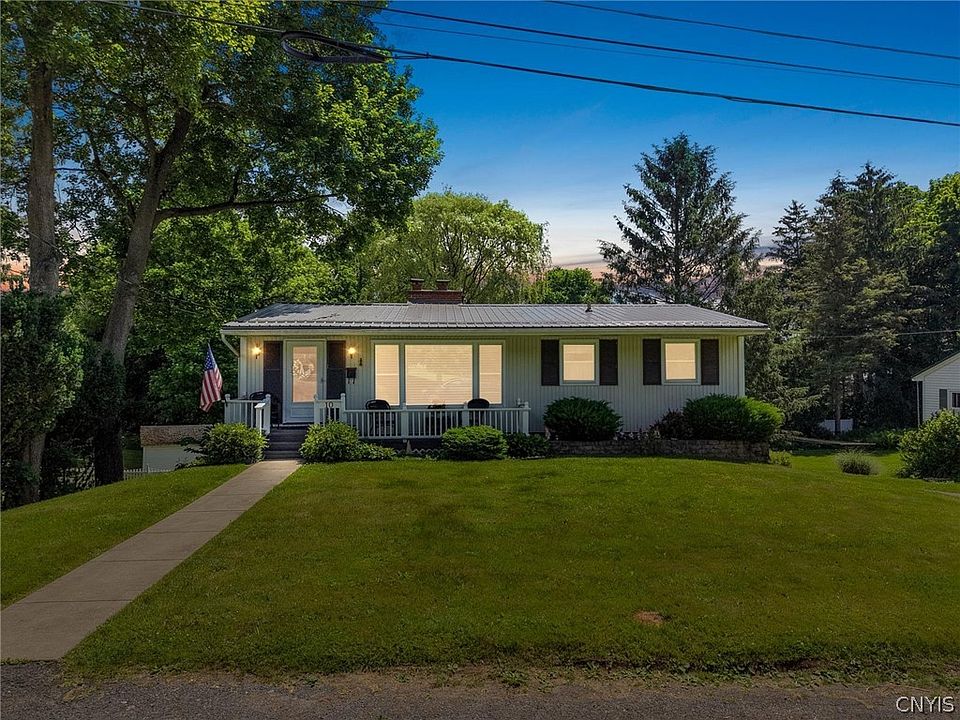 1st image of 10 Kelly Ave