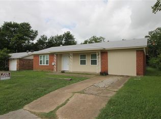 1630 SW 3rd St, Grand Prairie, TX 75051