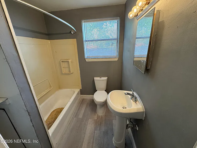 4114 Moncrief Rd #2 — Photo 16