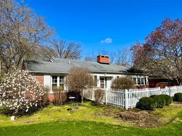 629 Sugar Creek Dr, Joliet, IL 60433