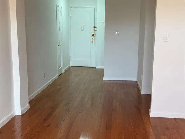 139-10 28th Road #6A, Flushing, NY 11354