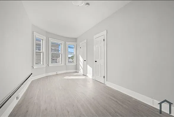 2 bed, $2,100 — Photo 2