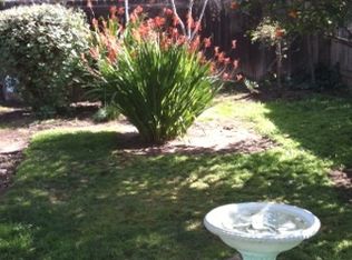 6852 Geyser Ave, Reseda, CA 91335