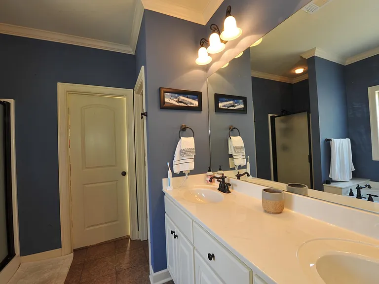 1416 Lansing St — Photo 13