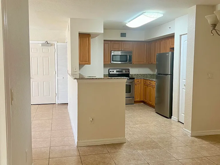 6760 Heritage Grande #6302 — Photo 17