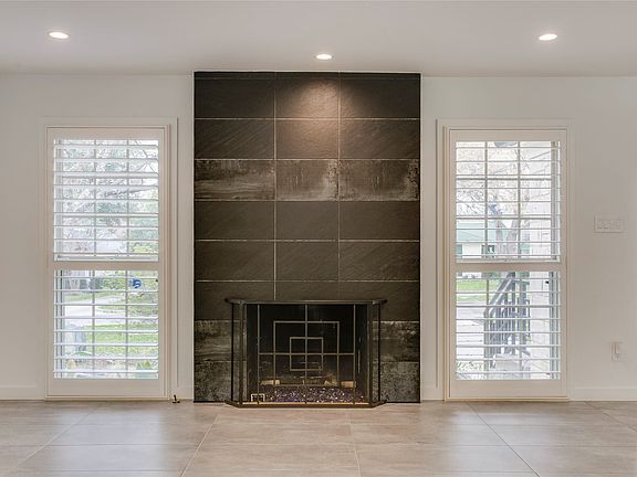 5th image of 2045 Marydale Dr