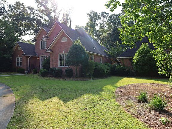 2nd image of 1054 Ridge Rd