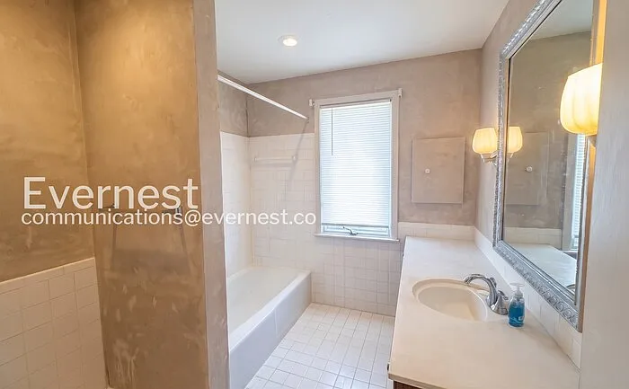 452 W 104th St #D — Photo 11