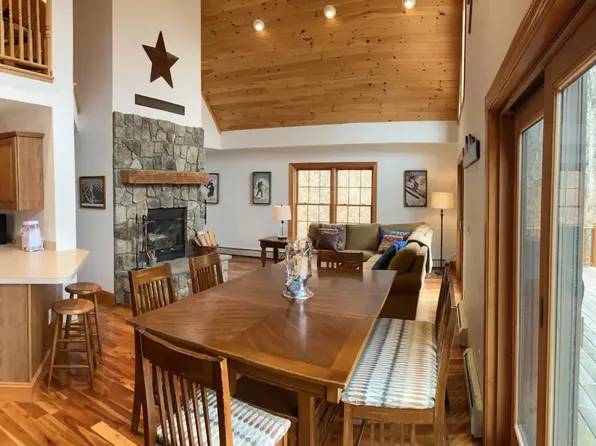 80 Benson Fuller Dr, Bondville, VT 05340