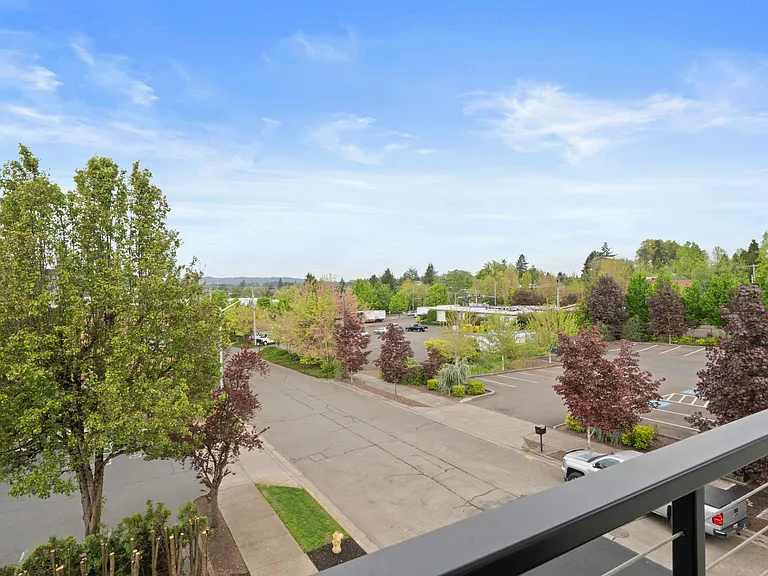 7044 SW Gonzaga St #304 — Photo 38