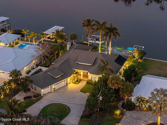 2nd image of 1675 Bay Shore Dr