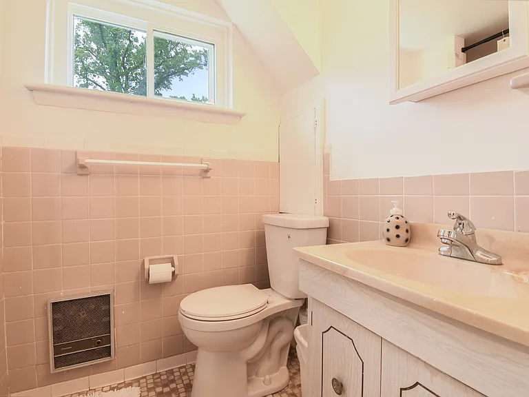 Basement bathroom with shower