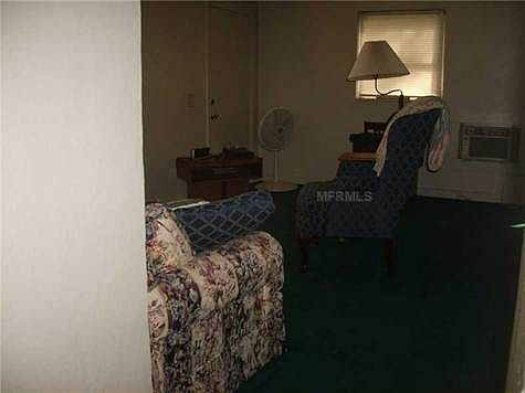 3rd image of 5965 S Hickory Dr
