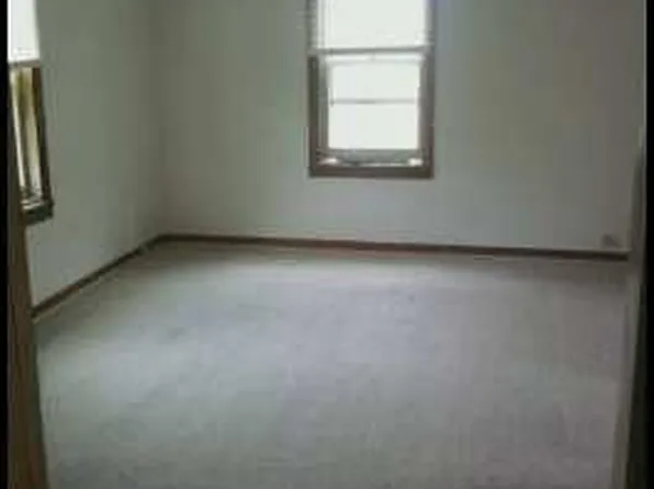 116 1/2 S Pearl St, Stoddard, WI 54658