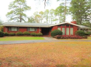 24 Longstreet Rd, Weldon, NC 27890