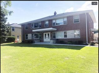 1300 N 116th St #3, Milwaukee, WI 53226
