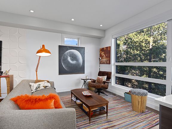 5th image of 1818 Peak Point Ct Unit 13