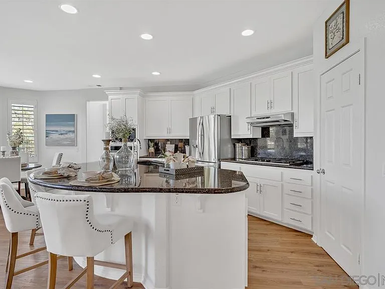 46048 Paseo Gallante — Photo 28