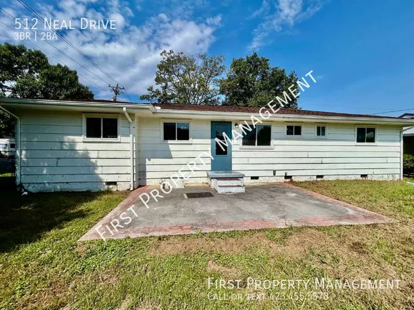 512 Neal Dr, Rossville, GA 30741