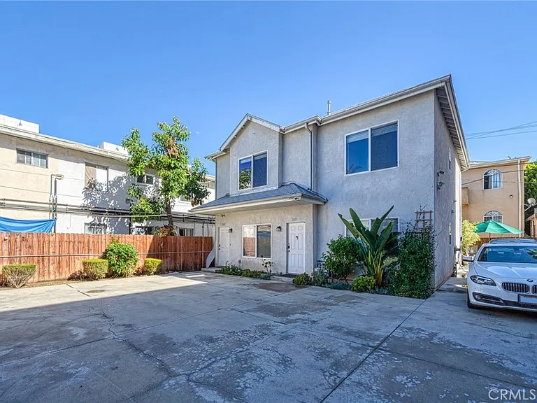 1244 N Las Palmas Ave #1244 — Photo 25