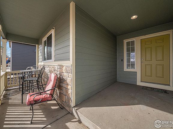 4th image of 2244 Maple Hill Dr
