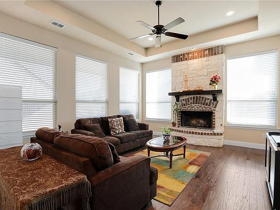 4th image of 6909 Costa Del Sol Ct