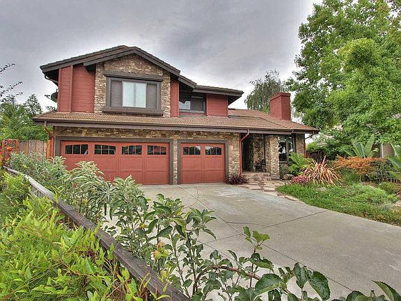 3rd image of 1527 Monteval Pl