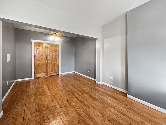 5th image of 652 44th St Floor 2