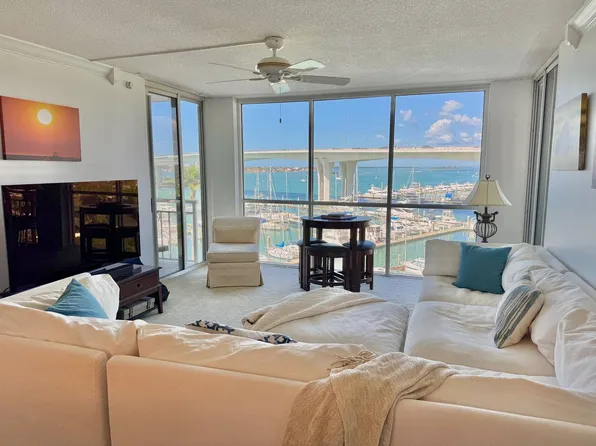 100 Pierce St, Clearwater, FL 33756