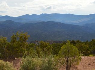 3352 Monte Sereno Dr, Santa Fe, NM 87506