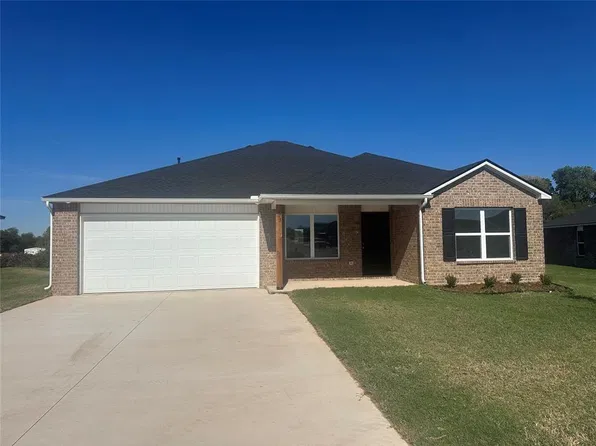 773 SW 9th St, Newcastle, OK 73065