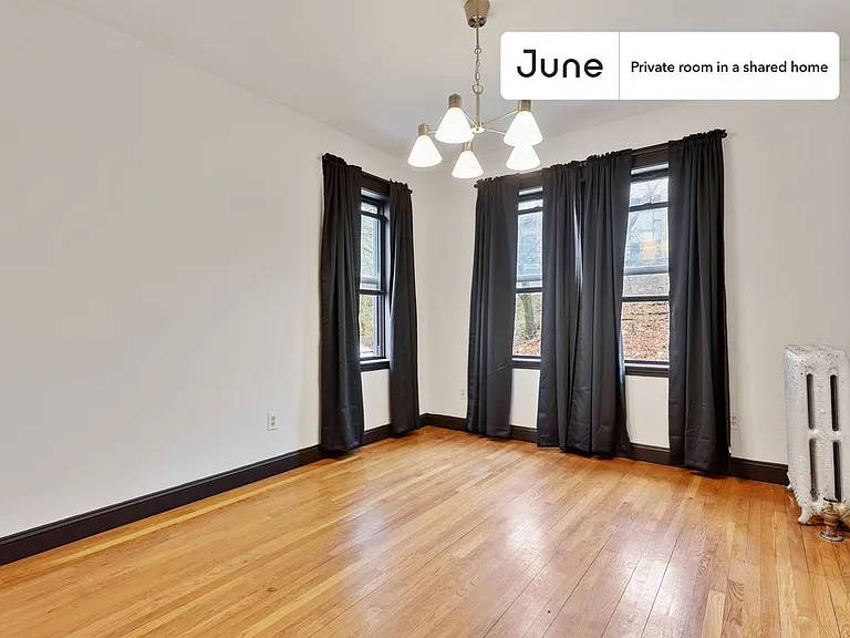 33 Egremont Rd #B — Photo 2