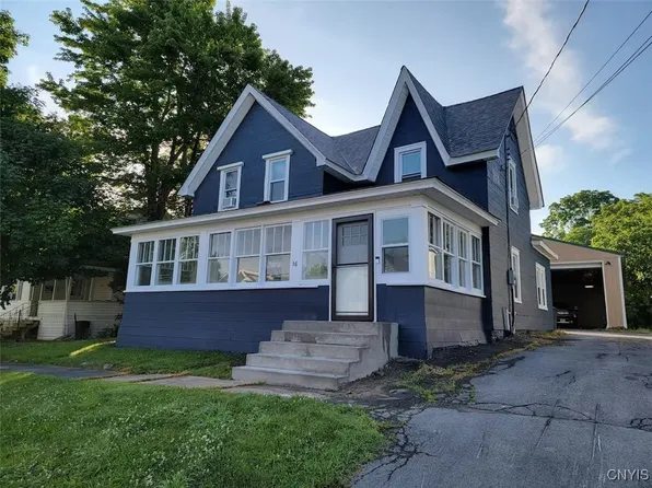 36 High St, Alexandria Bay, NY 13607