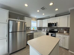 8775 20th St Lot 909, Vero Beach, FL 32966