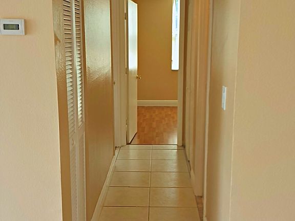 3rd image of 9360 Fontainebleau Blvd APT 201