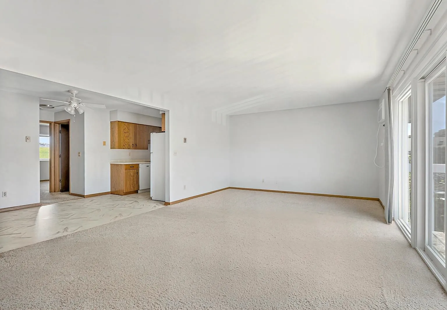 2 bed, 1.0 bath, 900 sqft, $1,535 — Photo 4