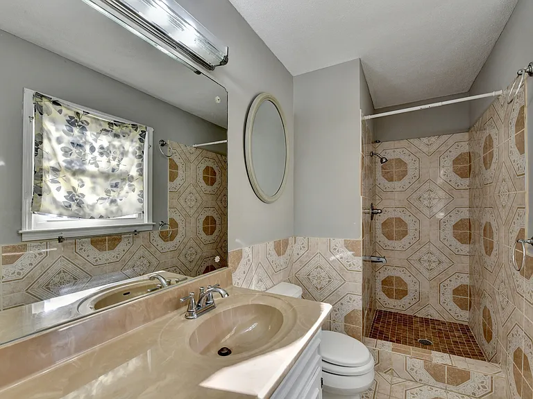 1249 Renee Dr SW #1 — Photo 28